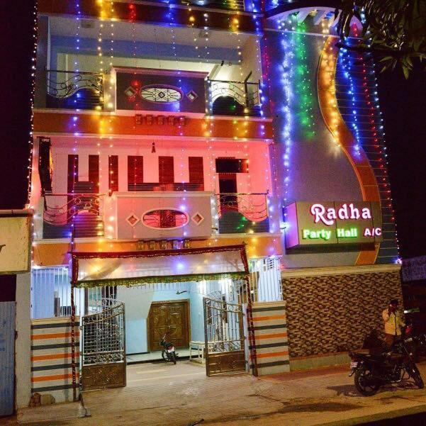 Radha Party Hall Канчипурам Екстериор снимка